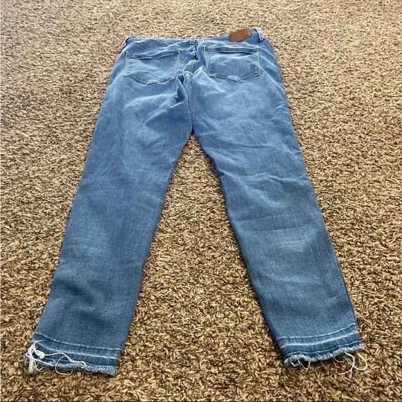 Madewell 10 inch high rise jeans size 32 inch - Picture 4 of 4